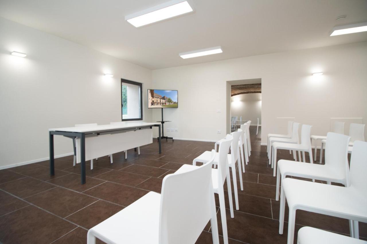 Cascina Fossata & Hotel